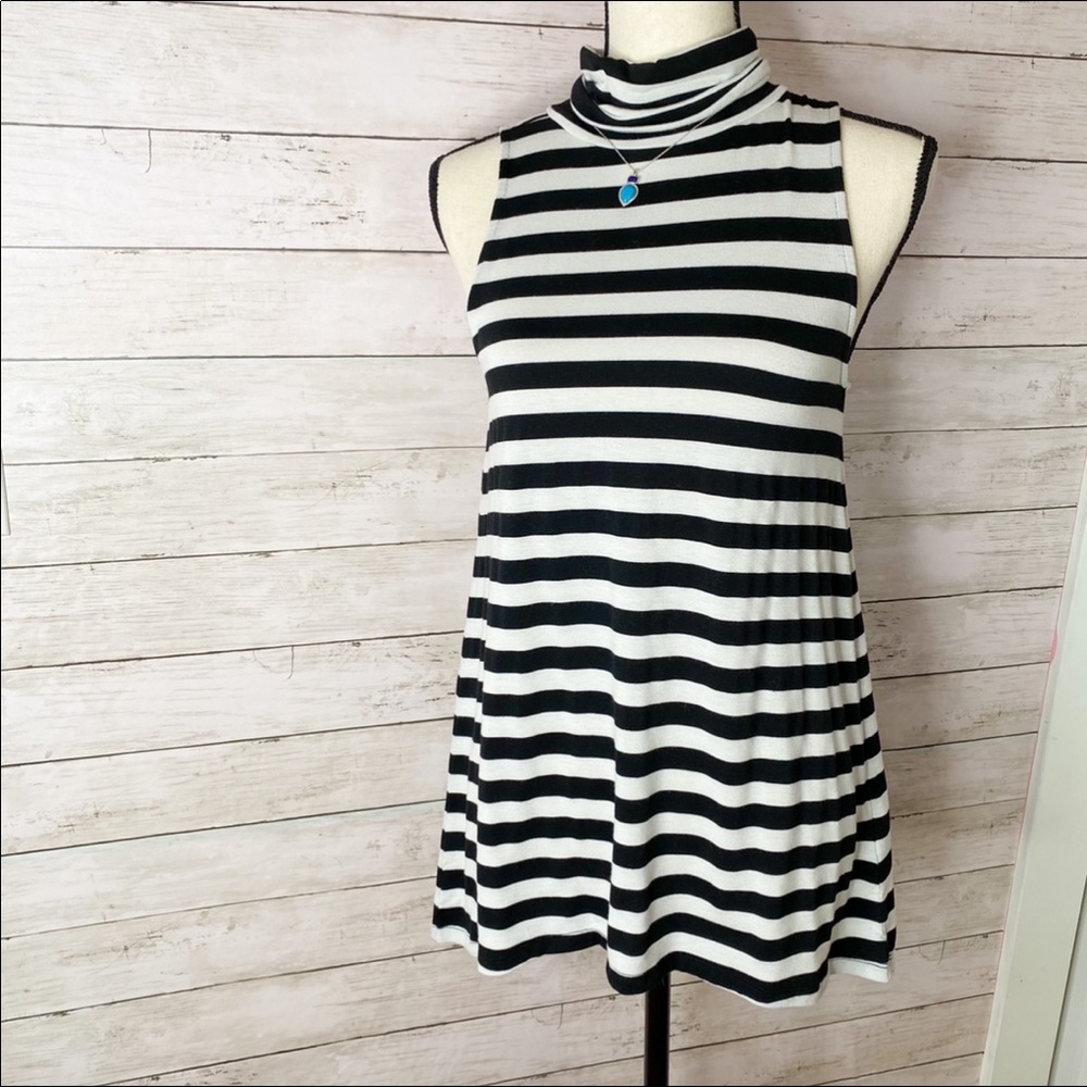 Cupcakes and cashmere tank